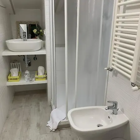 2-tourist House Bologna-altavista - Self Check-in 公寓