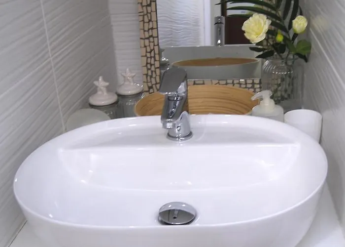 2-tourist House Bologna-altavista - Self Check-in بولونيا