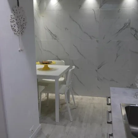 Apartament 2-tourist House Bologna-altavista - Self Check-in Bolonia