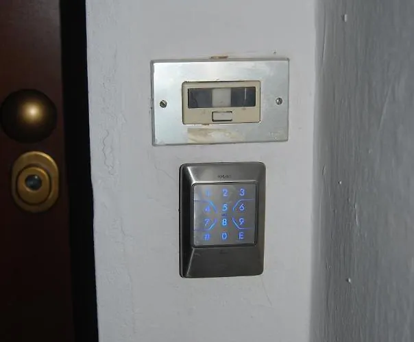 2-tourist House Bologna-altavista - Self Check-in *